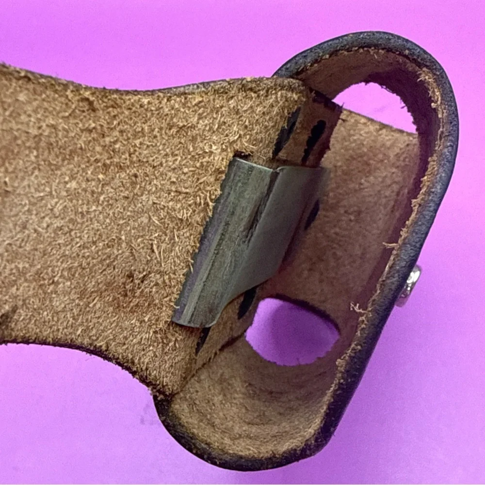 Leather Phone Sheath Holster Basket Weave Design Snap Closure Metal Belt Attach